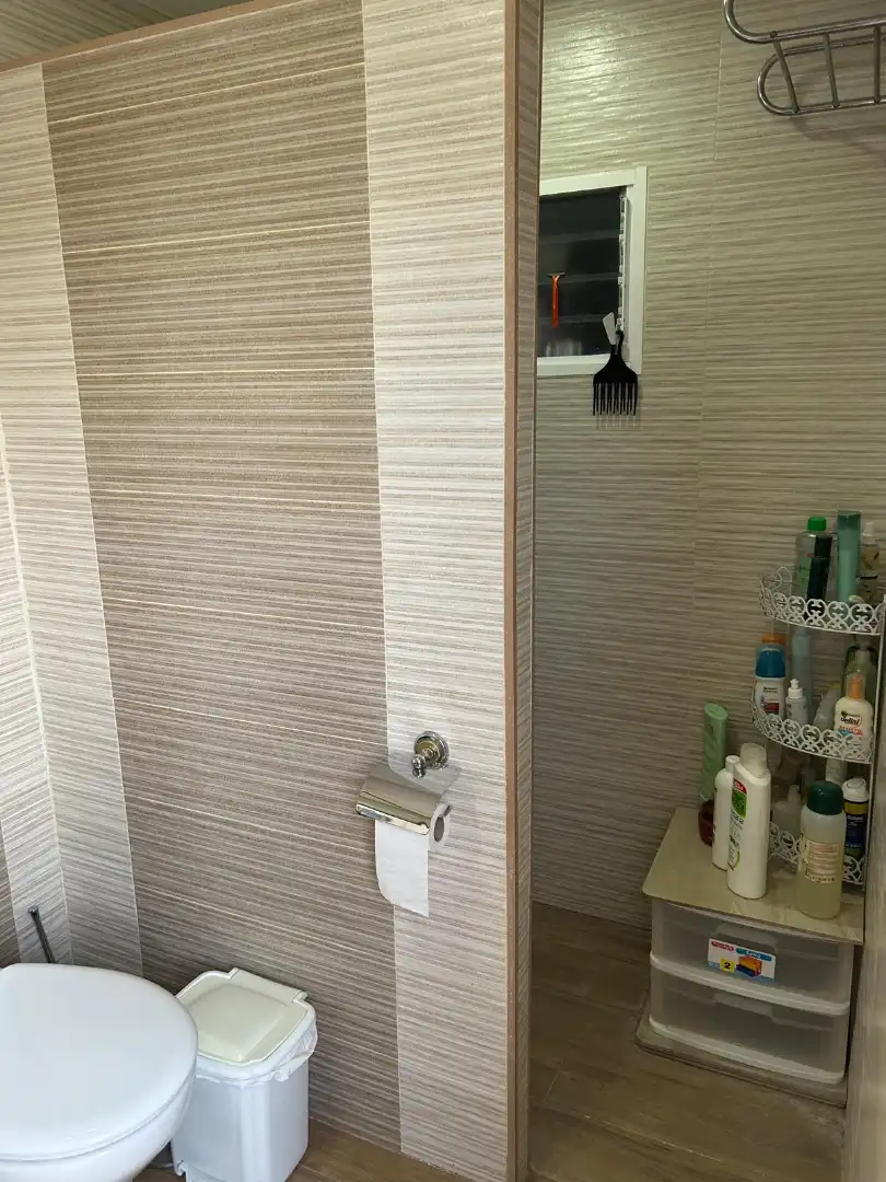 Baño de Casa o chalet en venta en Jaén con Aire acondicionado, Calefacción y Jardín privado