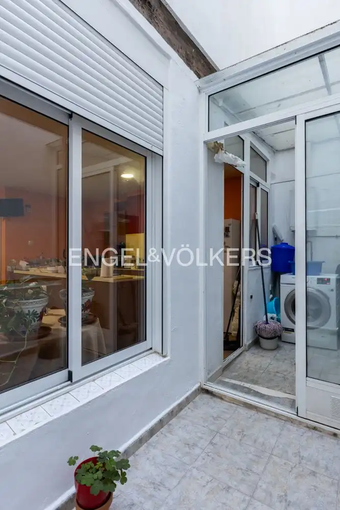 Balcony of Flat for sale in Valencia  with Heating, Terrace and Storage room
