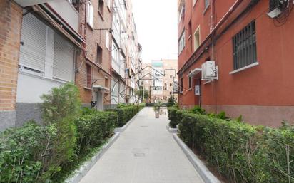 Exterior view of Flat for sale in  Madrid Capital  with Terrace