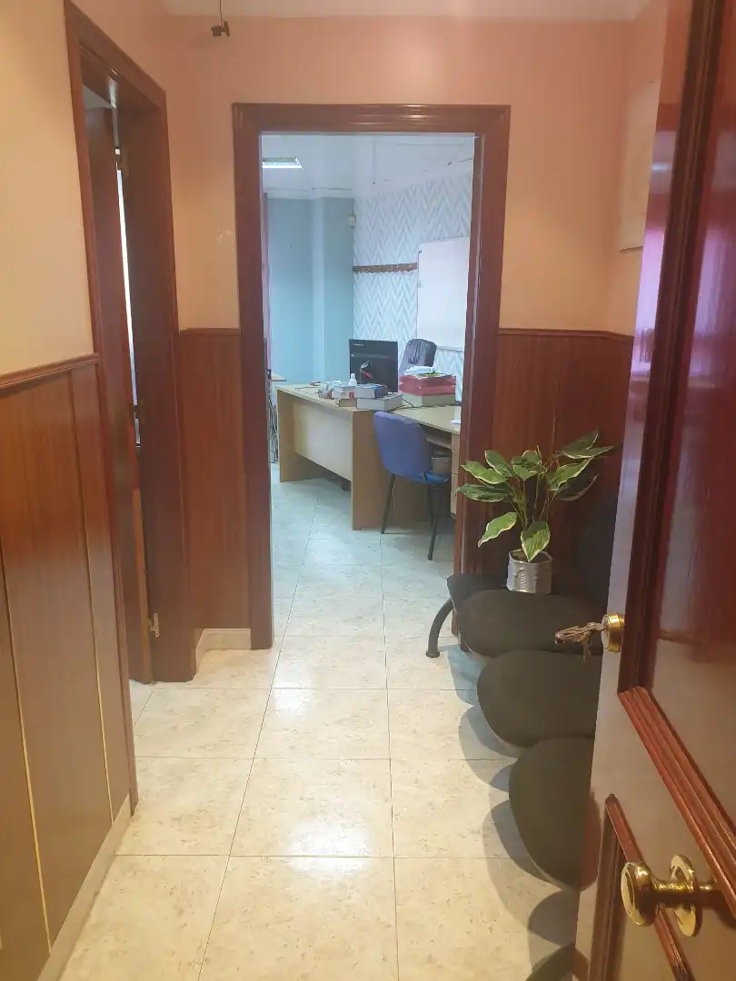 Oficina en venta en Vila-real con Amueblado