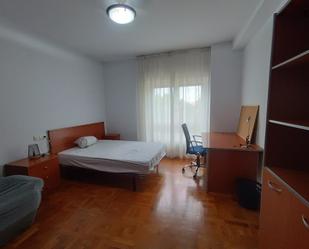 Bedroom of Apartment to share in  Pamplona / Iruña  with Heating, Furnished and Oven
