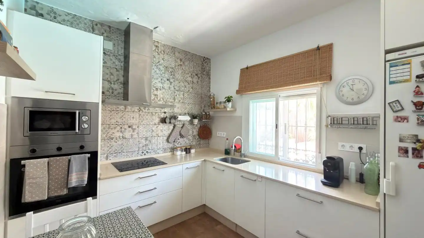 Cocina de Finca rústica en venta en Badajoz con Jardín privado y Piscina