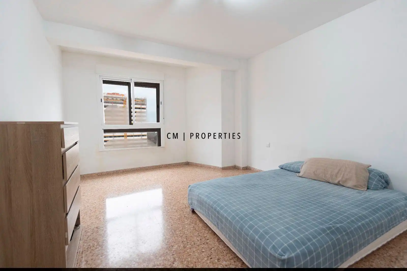 Flat for rent in carretera Malilla, Malilla