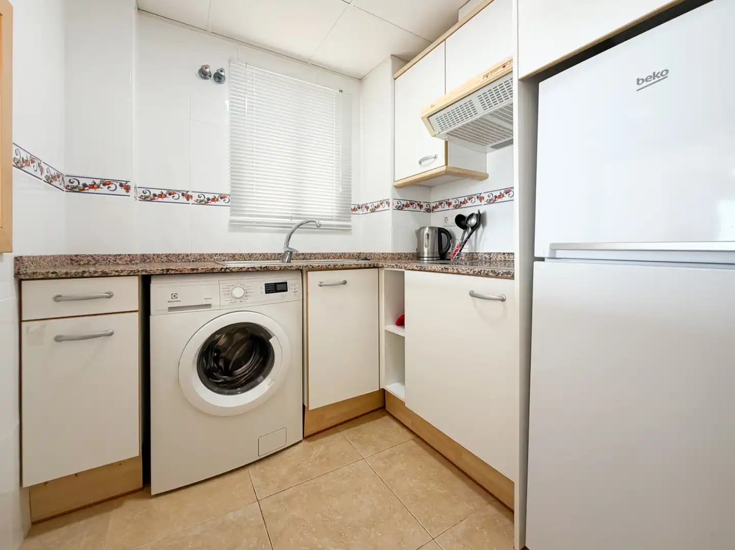 Cuina de Apartament en venda en El Campello amb Aire condicionat, Traster i Piscina