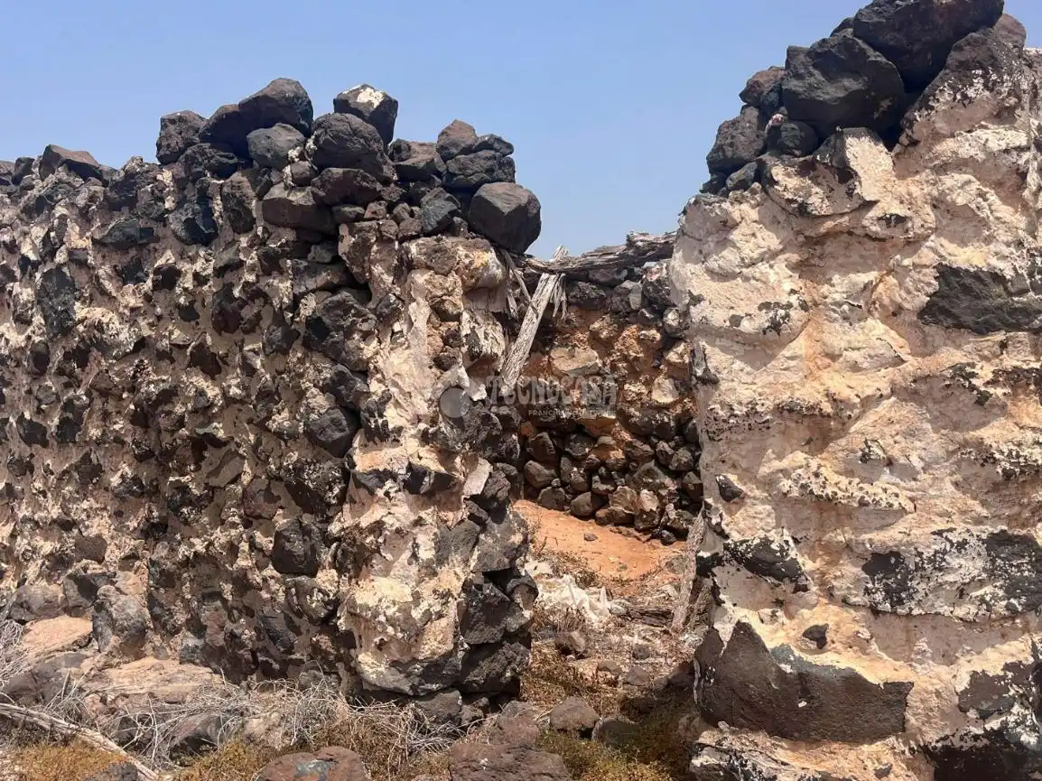 Vista exterior de Finca rústica en venda en Las Palmas de Gran Canaria amb Alarma