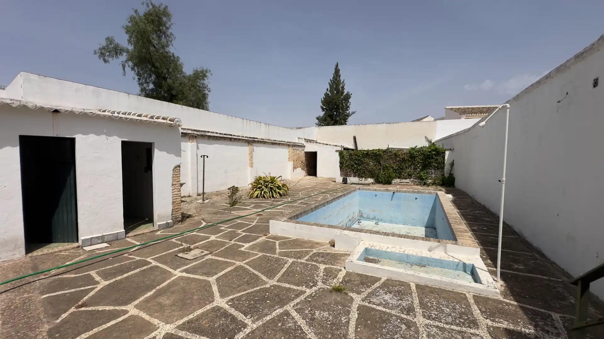 Piscina de Casa o xalet en venda en Umbrete amb Terrassa, Traster i Piscina