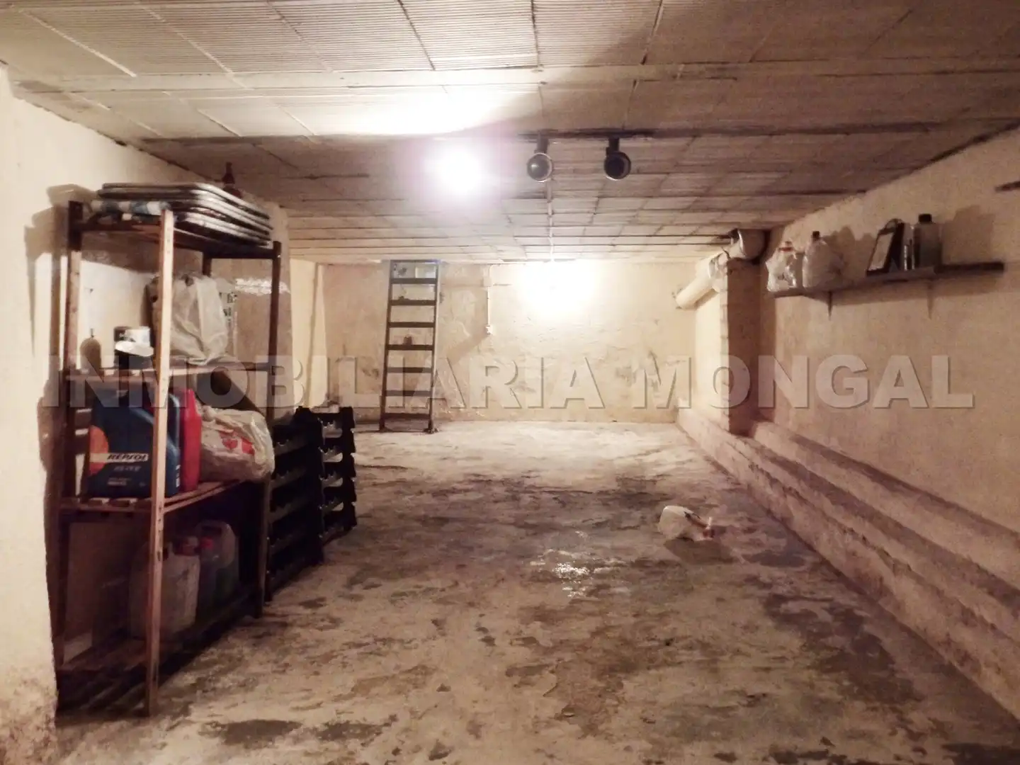 Casa a schiera con terrazza in vendita a Carrer de l'Abat Escarré, imagen 39