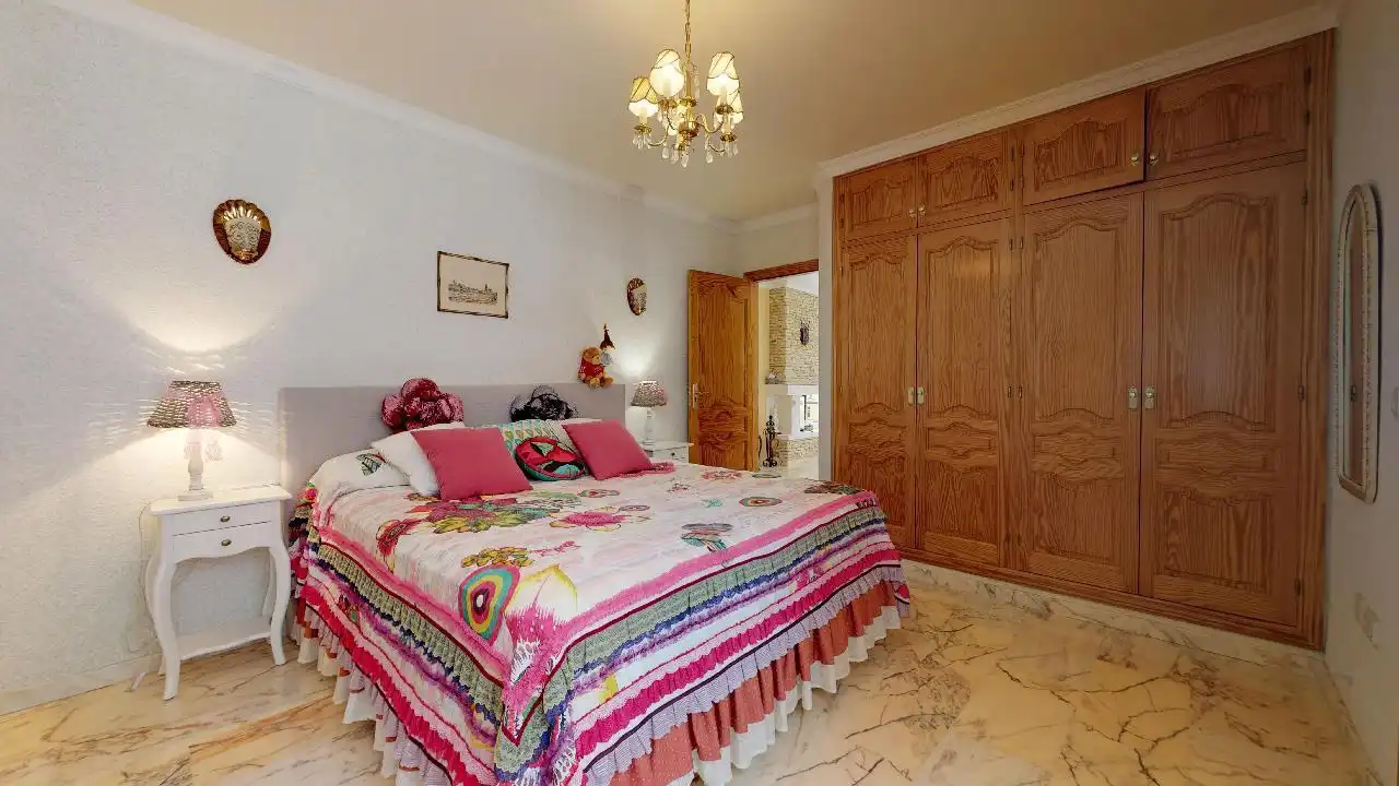 Bedroom of Houses for sale in Calpe / Calp