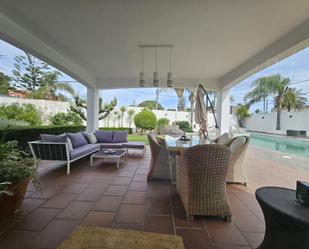Terrassa de Casa o xalet en venda en Algeciras amb Aire condicionat, Jardí privat i Terrassa