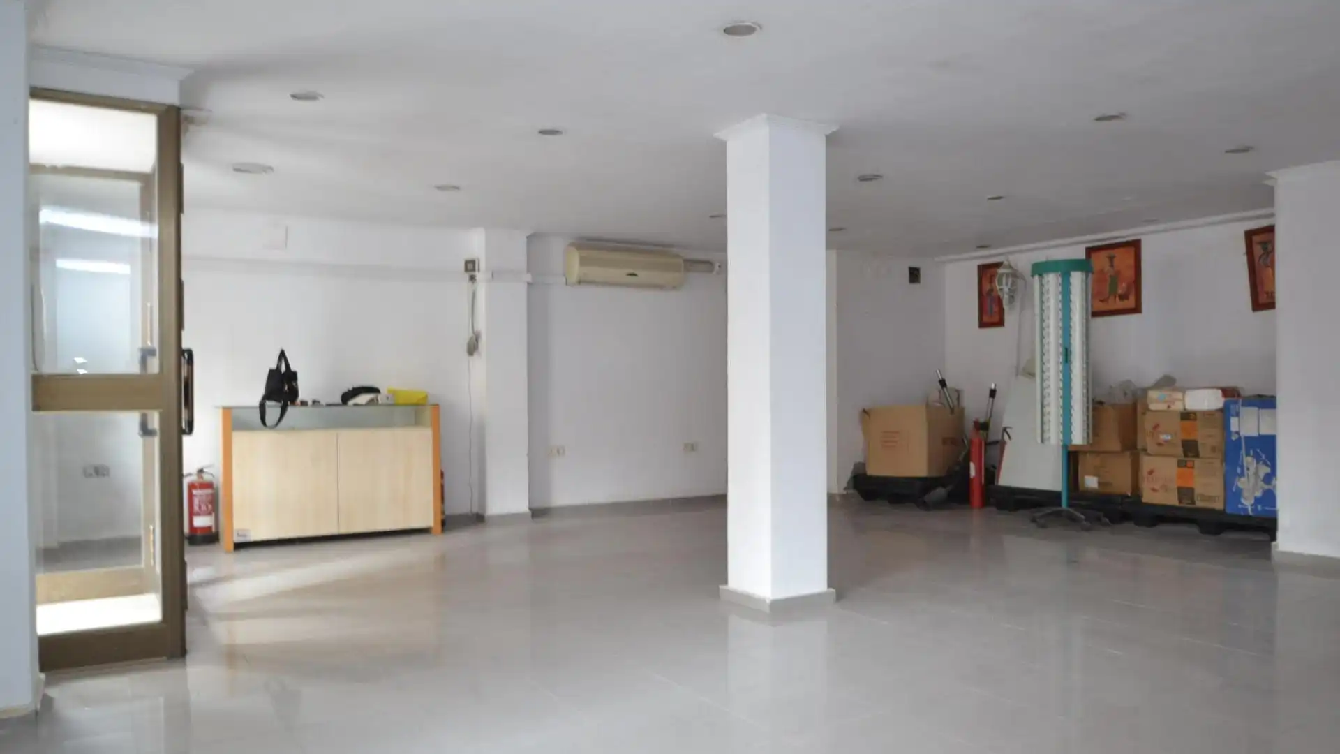 Local en venta en Camas