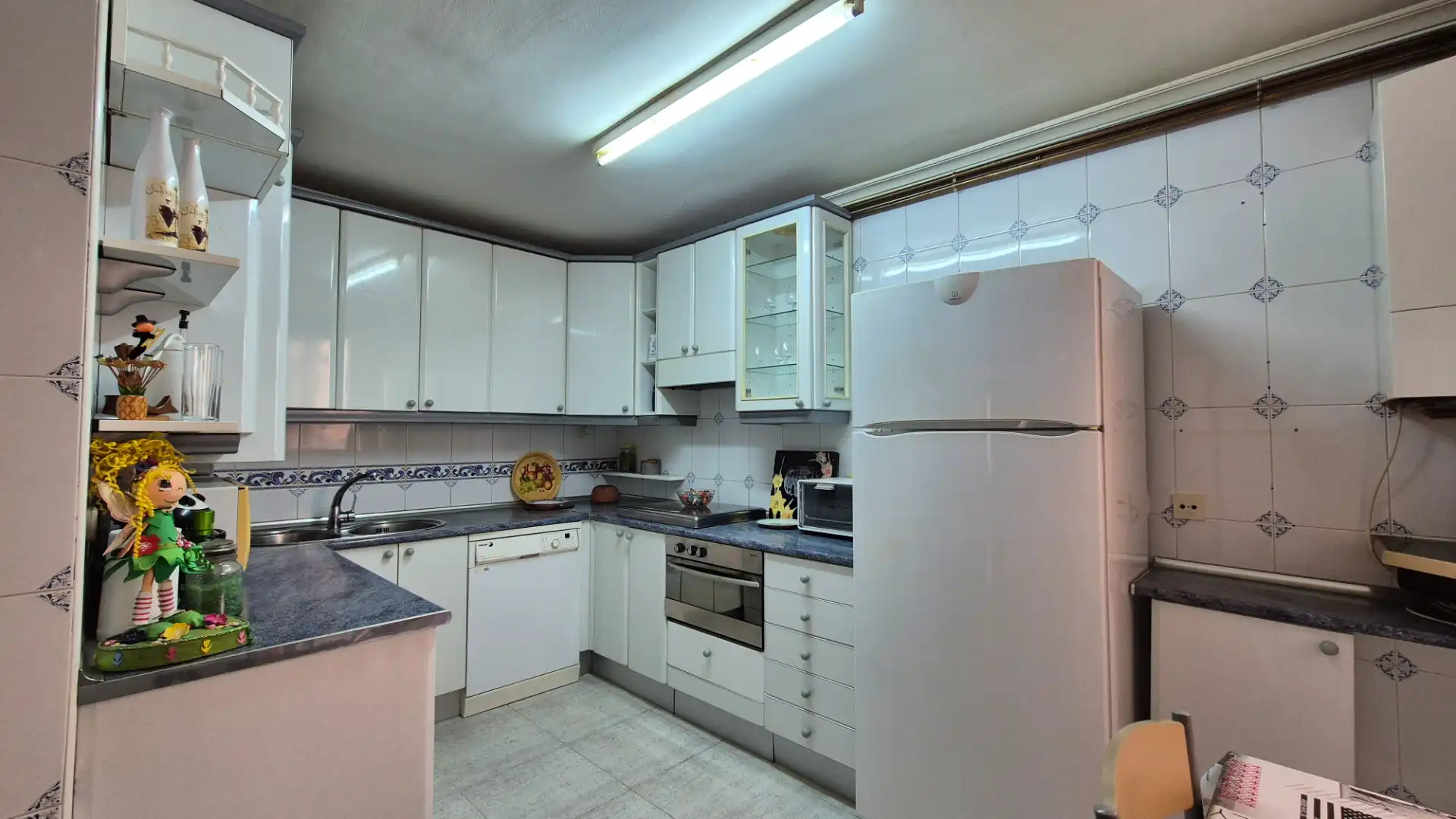 Kitchen of Flat for sale in Palencia  with Heating, Parquet flooring and Storage room