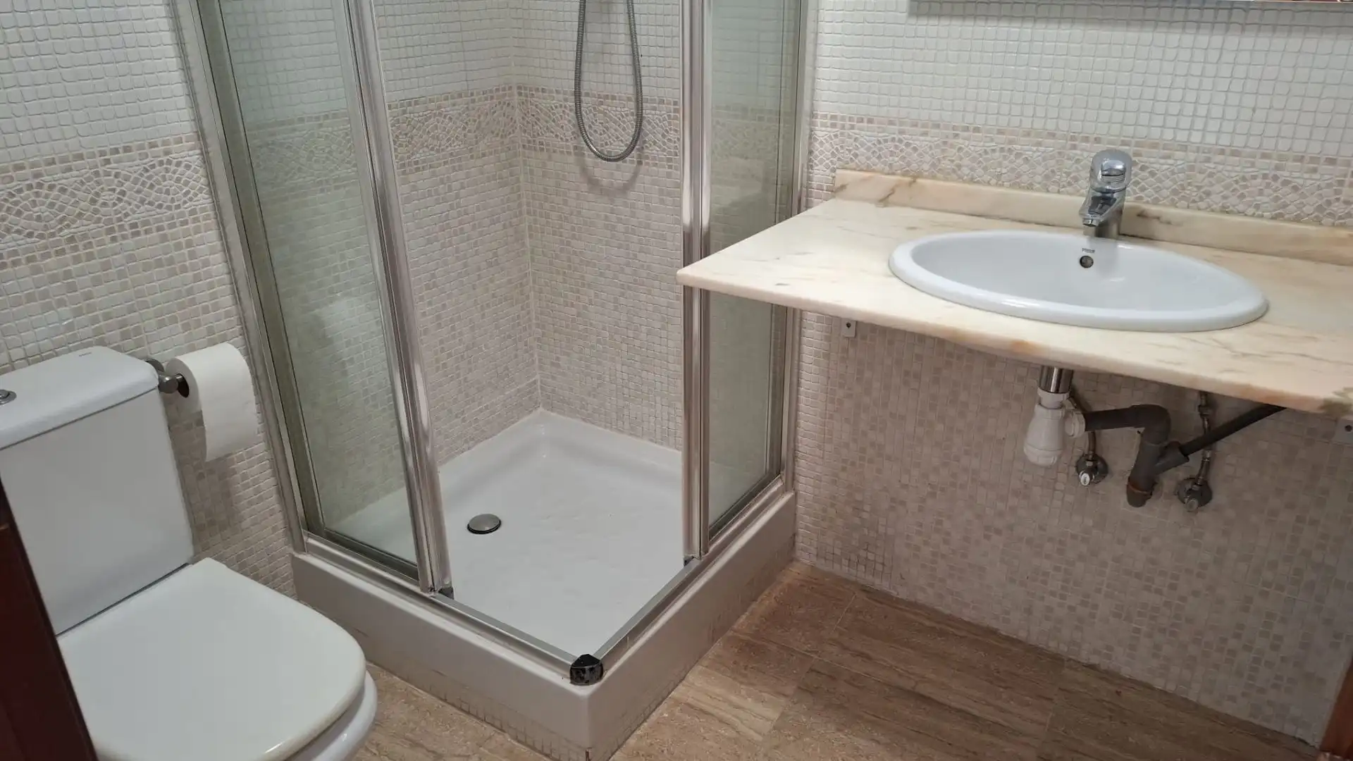 Baño de Dúplex en venta en Vallirana con Aire acondicionado, Calefacción y Terraza