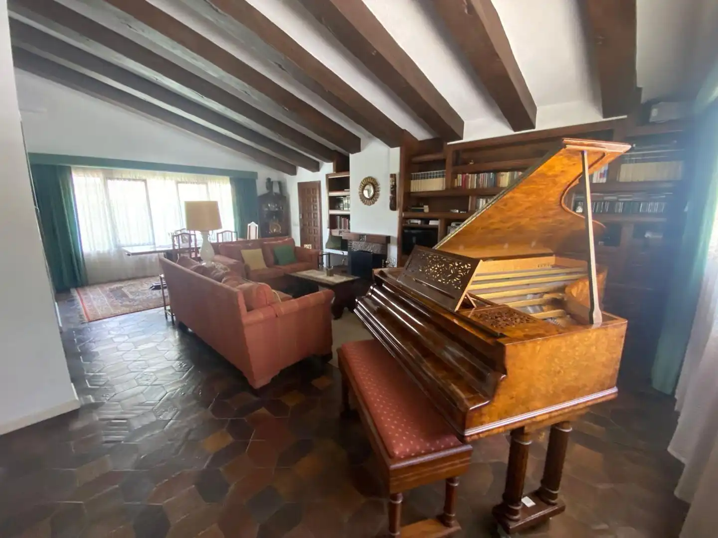 Sala de estar de Casa o chalet en venta en Fuengirola con Aire acondicionado, Jardín privado y Trastero