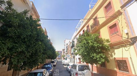 Foto 2 de Piso en venta en Calle Beatriz de Suabia, Barrio del Nervión, Sevilla Capital