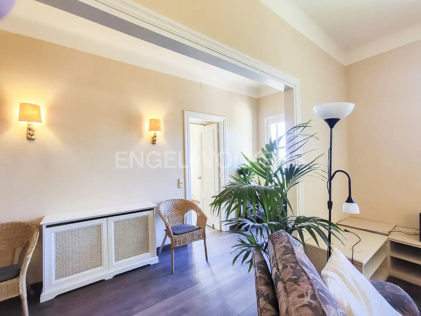 Sala d'estar de Casa o xalet de lloguer en Barcelona amb Aire condicionat, Calefacció i Jardí privat