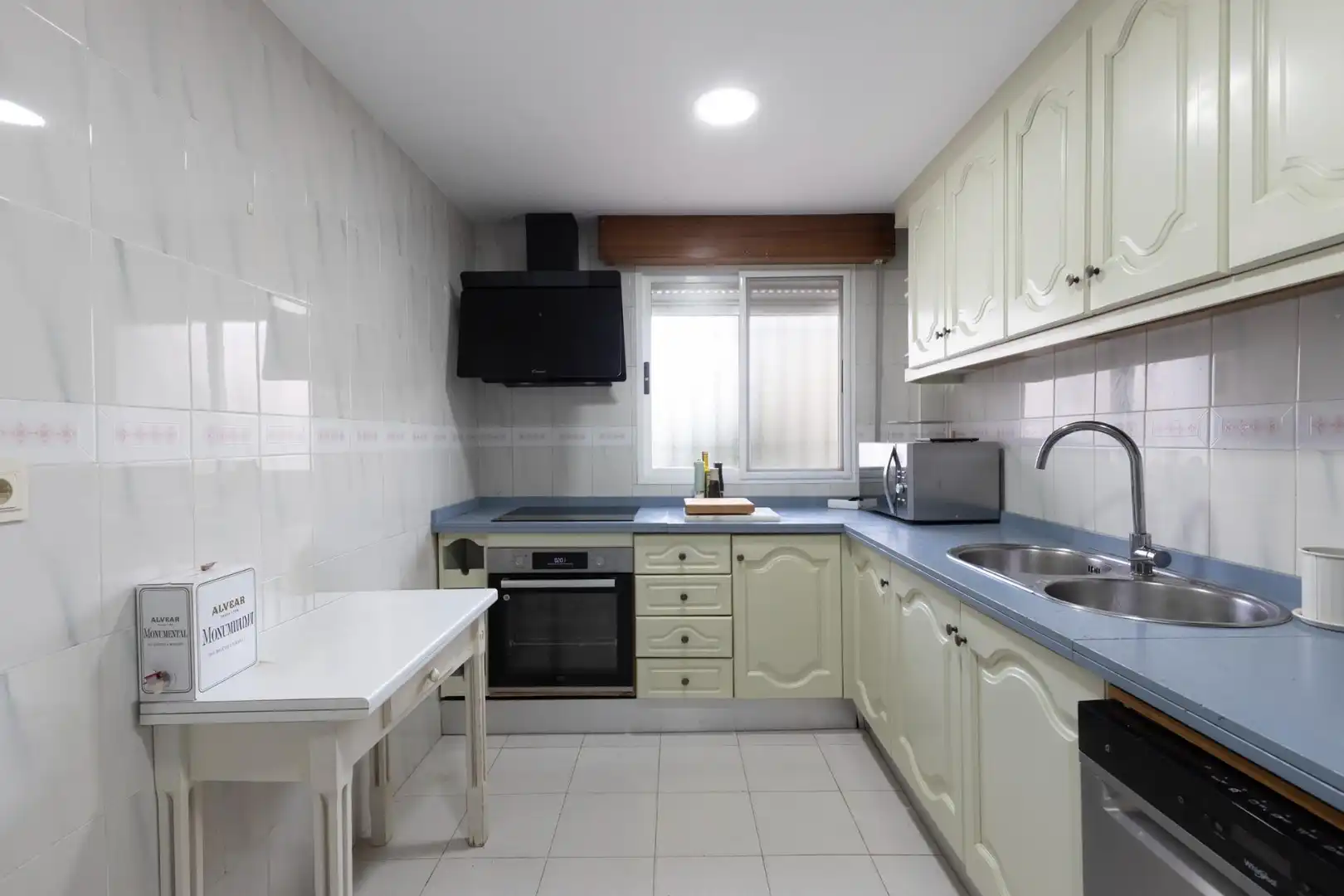 Cocina de Casa o chalet en venta en Altos de la Zubia