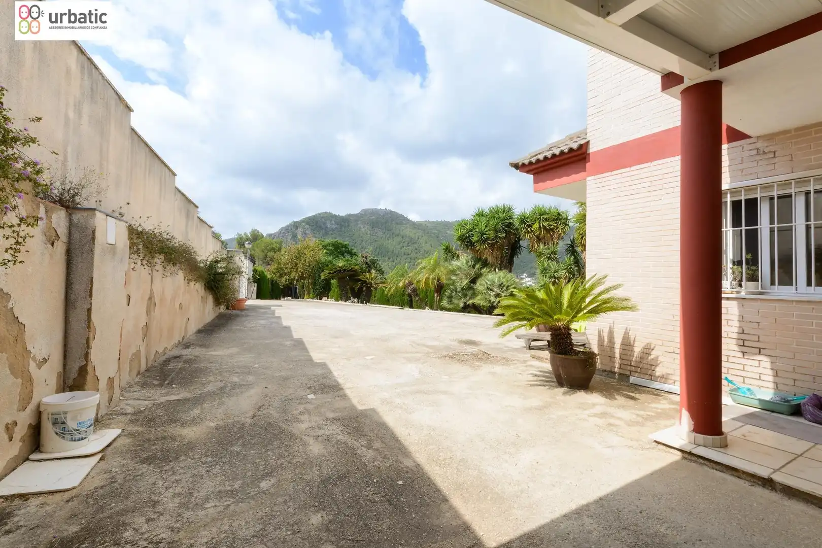 Chalet con jardín en venta en Urbanizaciones, imagen 15
