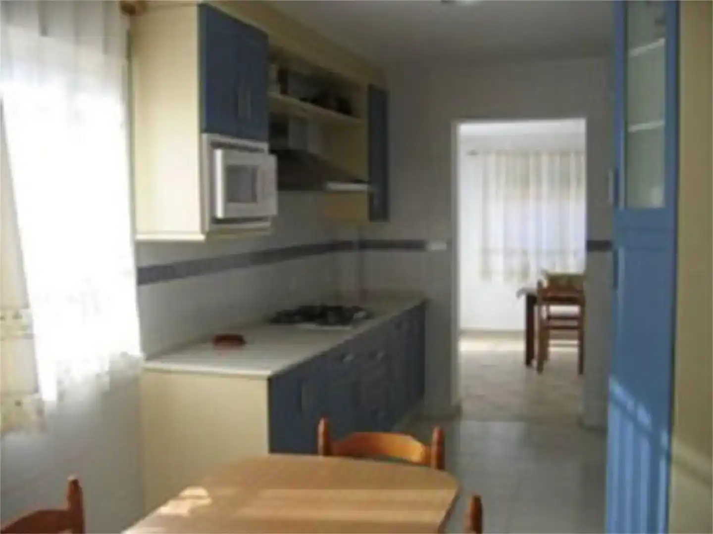 Cuina de Casa o xalet de lloguer en Conil de la Frontera amb Aire condicionat, Jardí privat i Traster