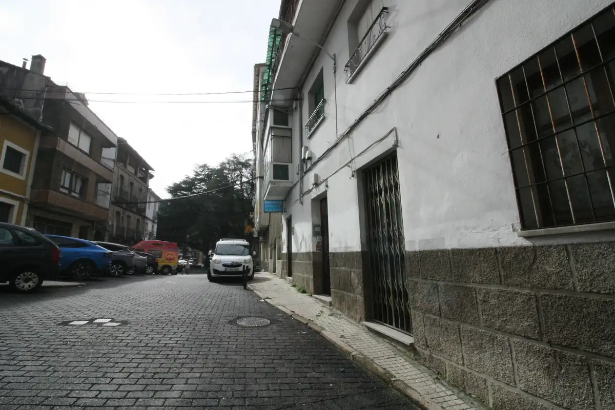 Vista exterior de Pis en venda en Arenas de San Pedro amb Terrassa, Traster i Balcó