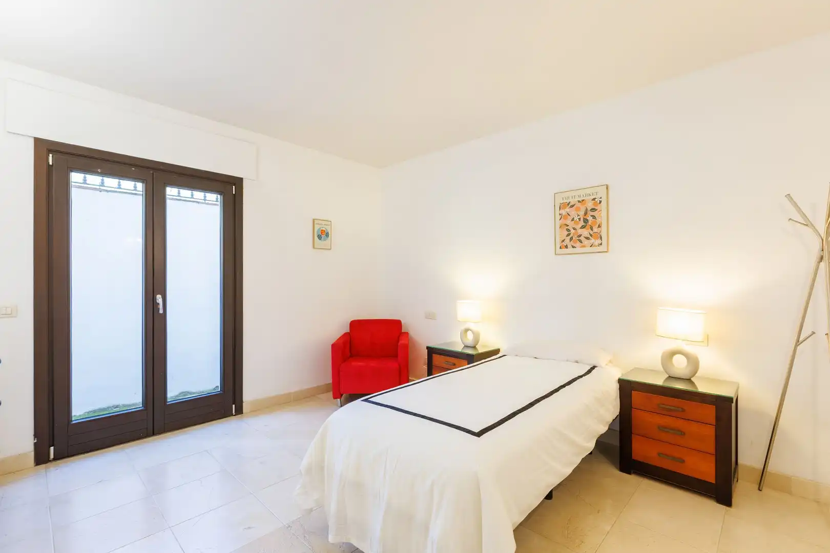 Habitación de Casa o chalet de alquiler en Estepona con Terraza