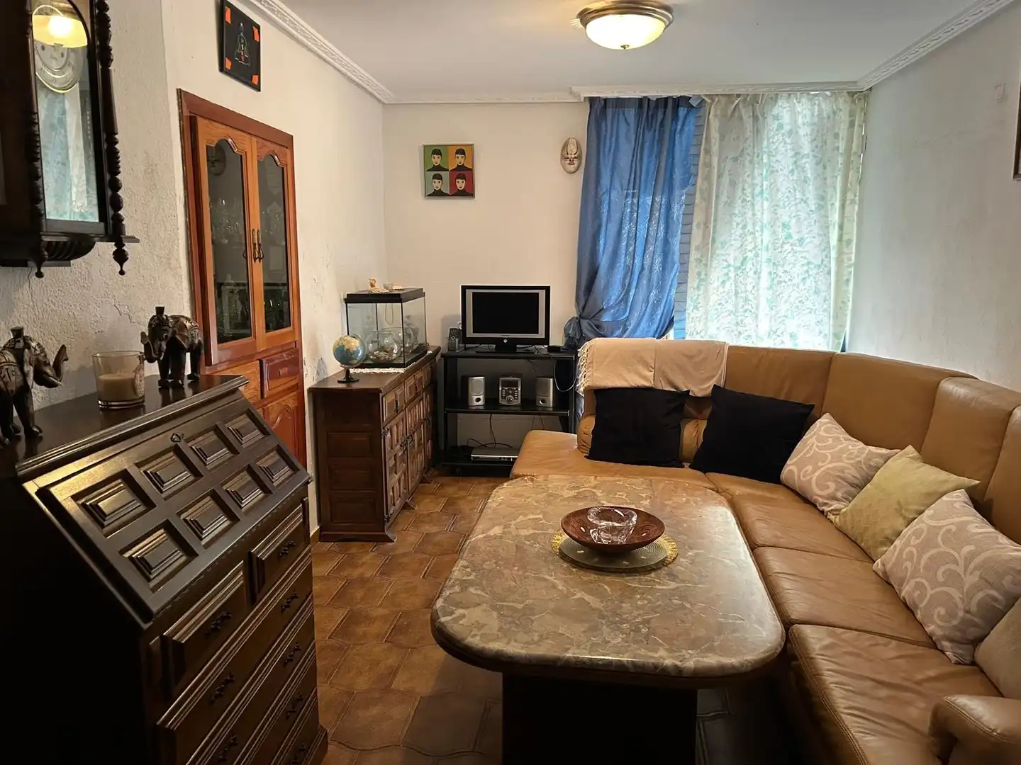 Sala d'estar de Casa o xalet en venda en Ontinyent amb Balcó