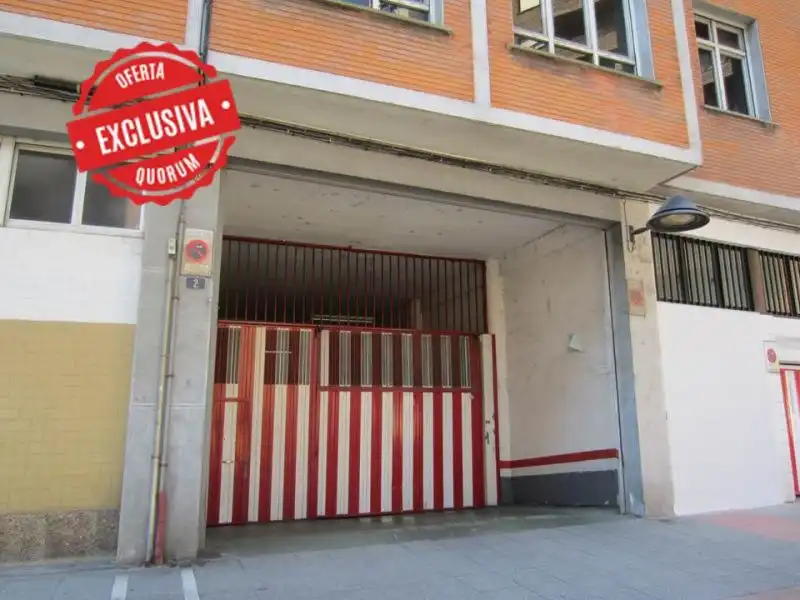 Individuel à vendre à Centro - Ariz - Uribarri
