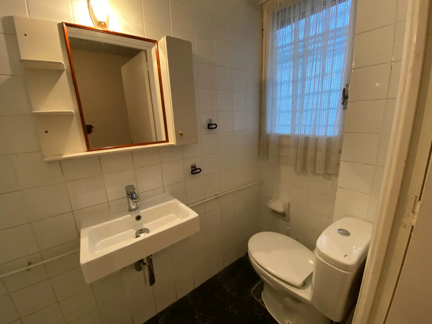 Baño de Piso en venta en Bakio con Terraza, Amueblado y Balcón