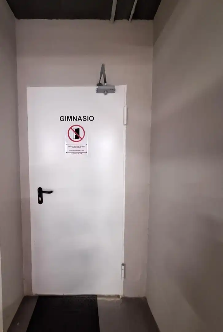 Badezimmer von Wohnung zum Verkauf in Marbella mit Klimaanlage, Heizung und Privatgarten