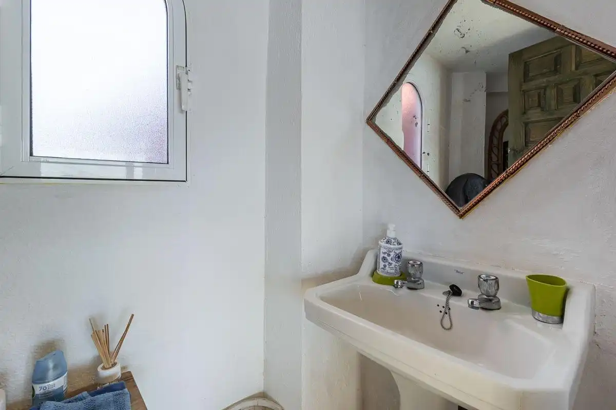 Baño de Casa o chalet en venta en Almuñécar con Aire acondicionado, Calefacción y Jardín privado