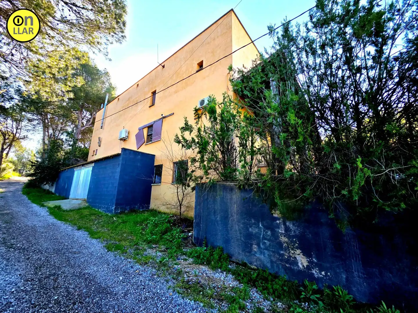 Exterior view of Houses for sale in Navarcles  with Community pool
