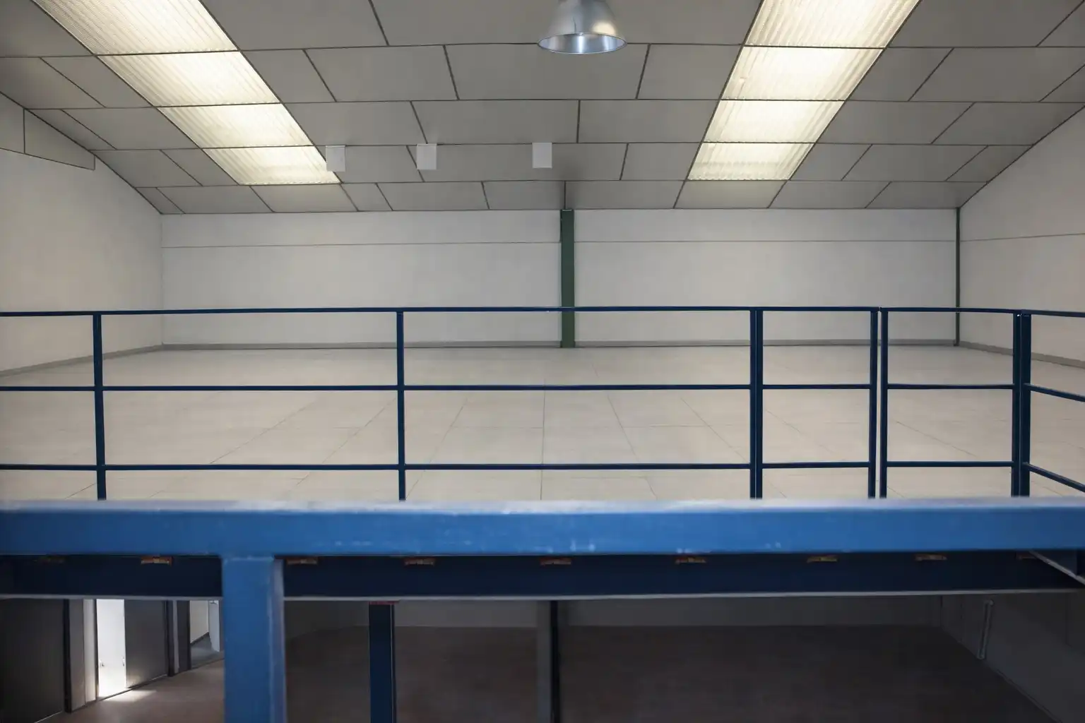 Nave industrial en venta en Boadilla del Monte con Calefacción