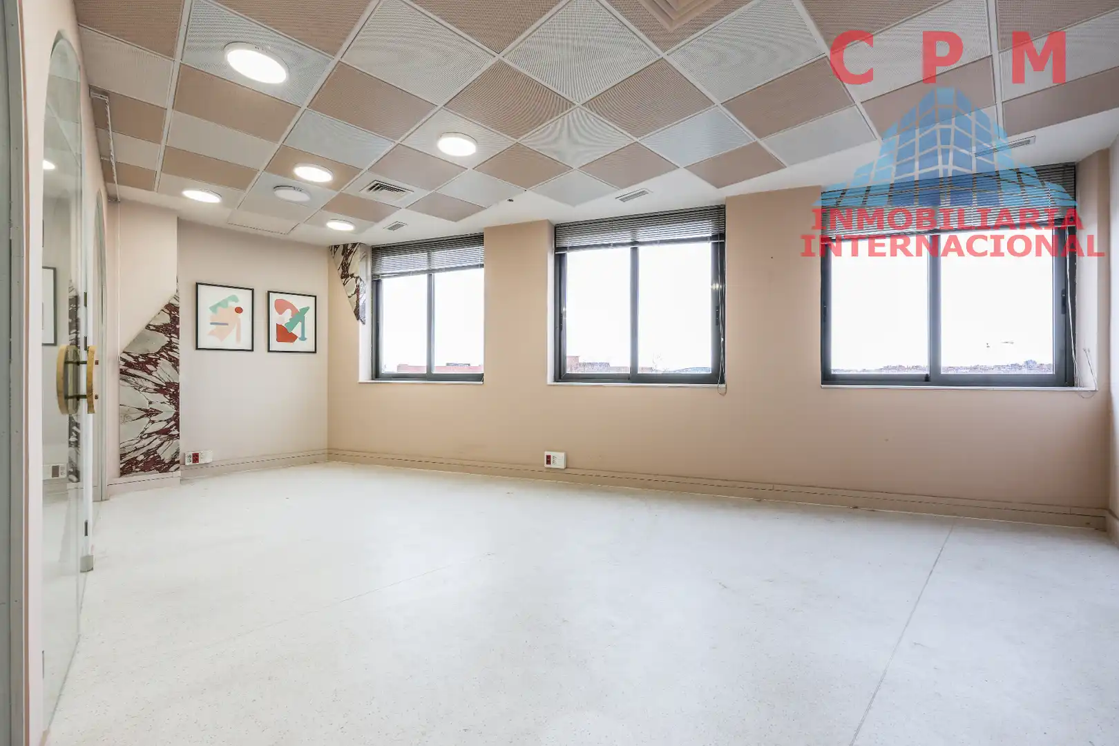 Office for rent in Simancas