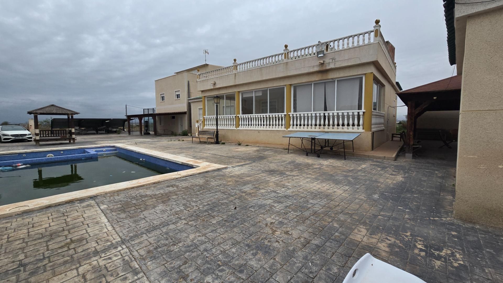 Exterior view of House or chalet for sale in Elche / Elx  with Air Conditioner, Heating and Terrace