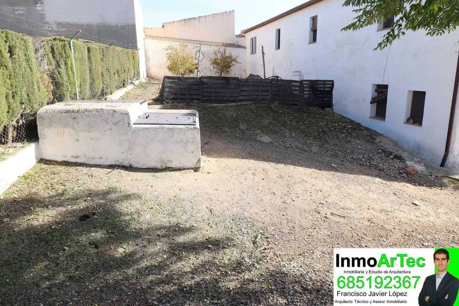 Finca rústica en venda en Iznalloz amb Jardí privat, Terrassa i Piscina