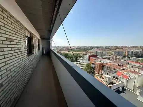 Terrasse von Wohnung zur Miete in  Madrid Capital mit Balkon