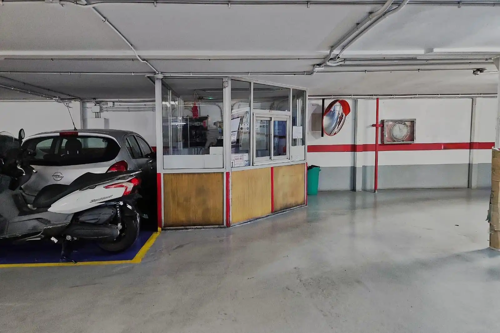Garage zum Verkauf in Calle ANTONIO SUAREZ, Mestalla