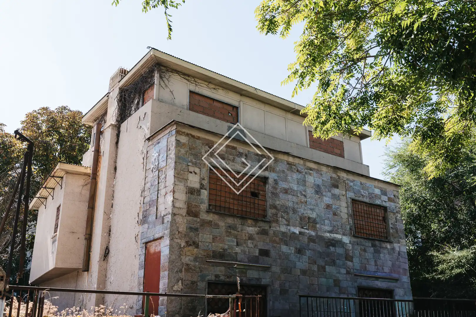 Vista exterior de Casa o chalet en venta en Madrid