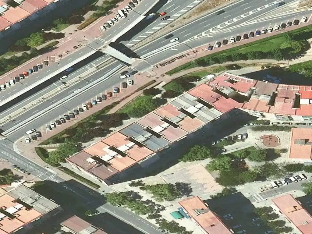 Vista exterior de Pis en venda en Sant Adrià de Besòs