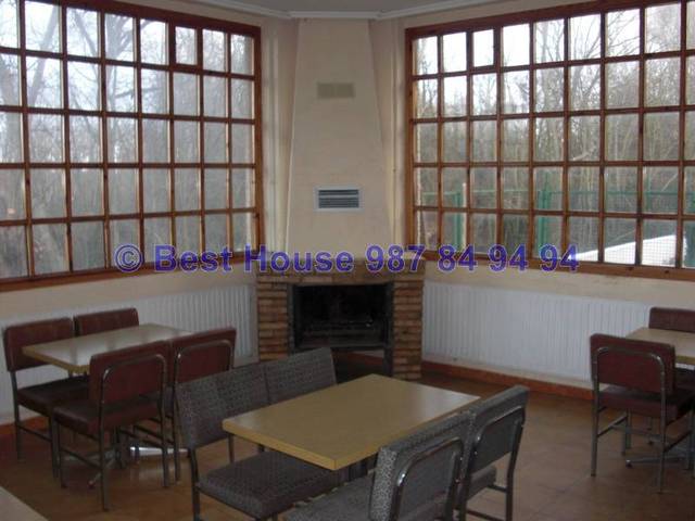 Local comercial en Venta en Villasabariego