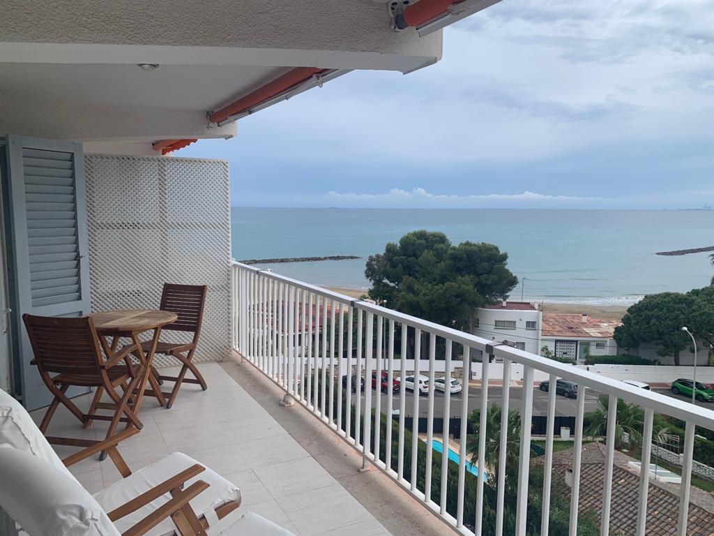 Dormitori de Apartament de lloguer en Benicasim / Benicàssim amb Terrassa