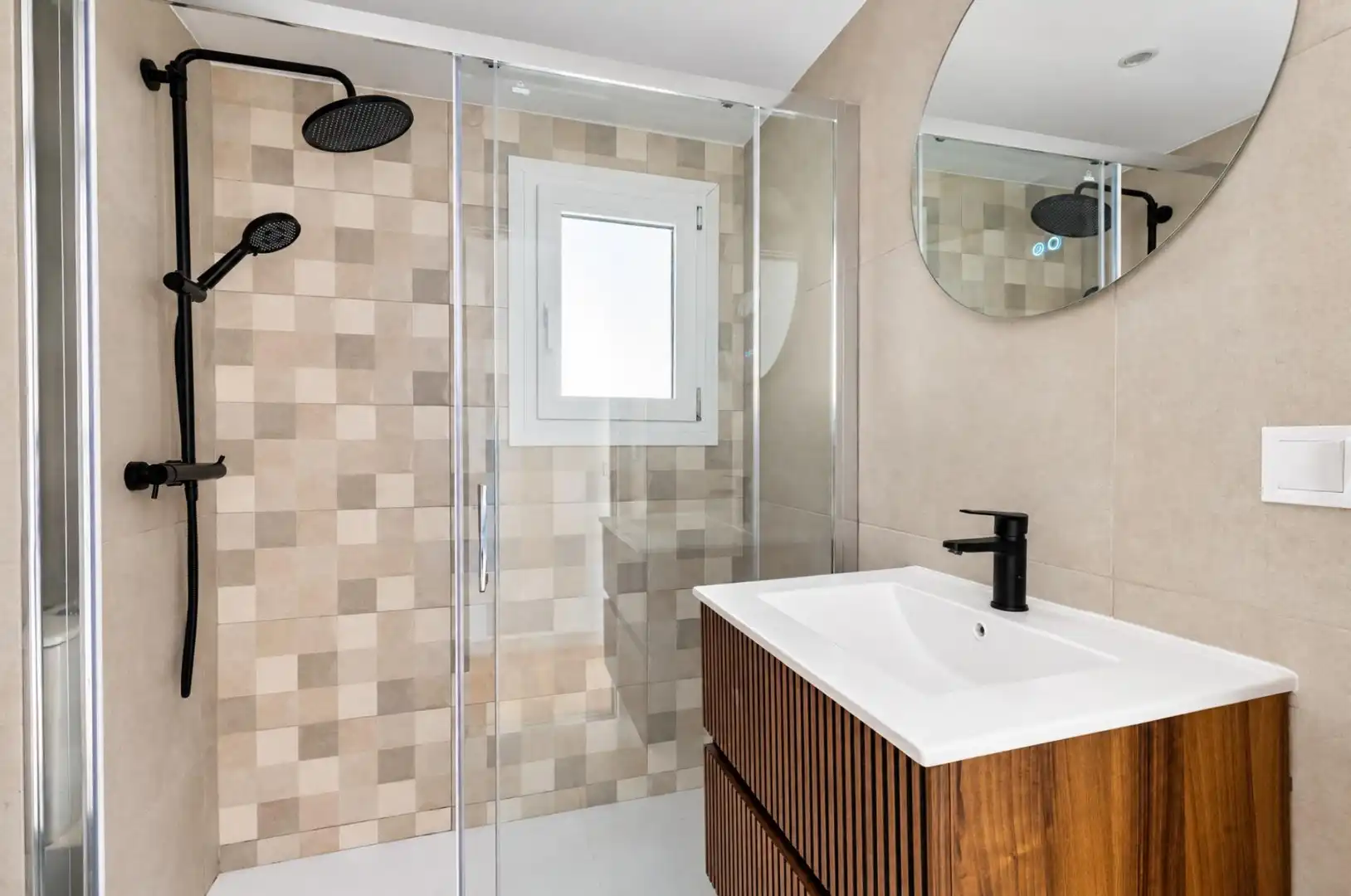 Flat with lift for sale in Carretera CARRETERA DE CARMONA, imagen 42