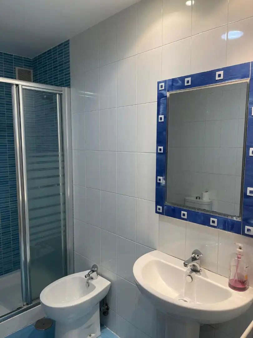 Baño de Piso de alquiler en Ciudad Real con Aire acondicionado, Calefacción y Trastero