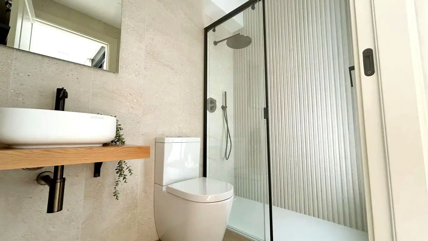 Bathroom of Detached homes for sale in Málaga  with Air Conditioner, Heating and Private garden