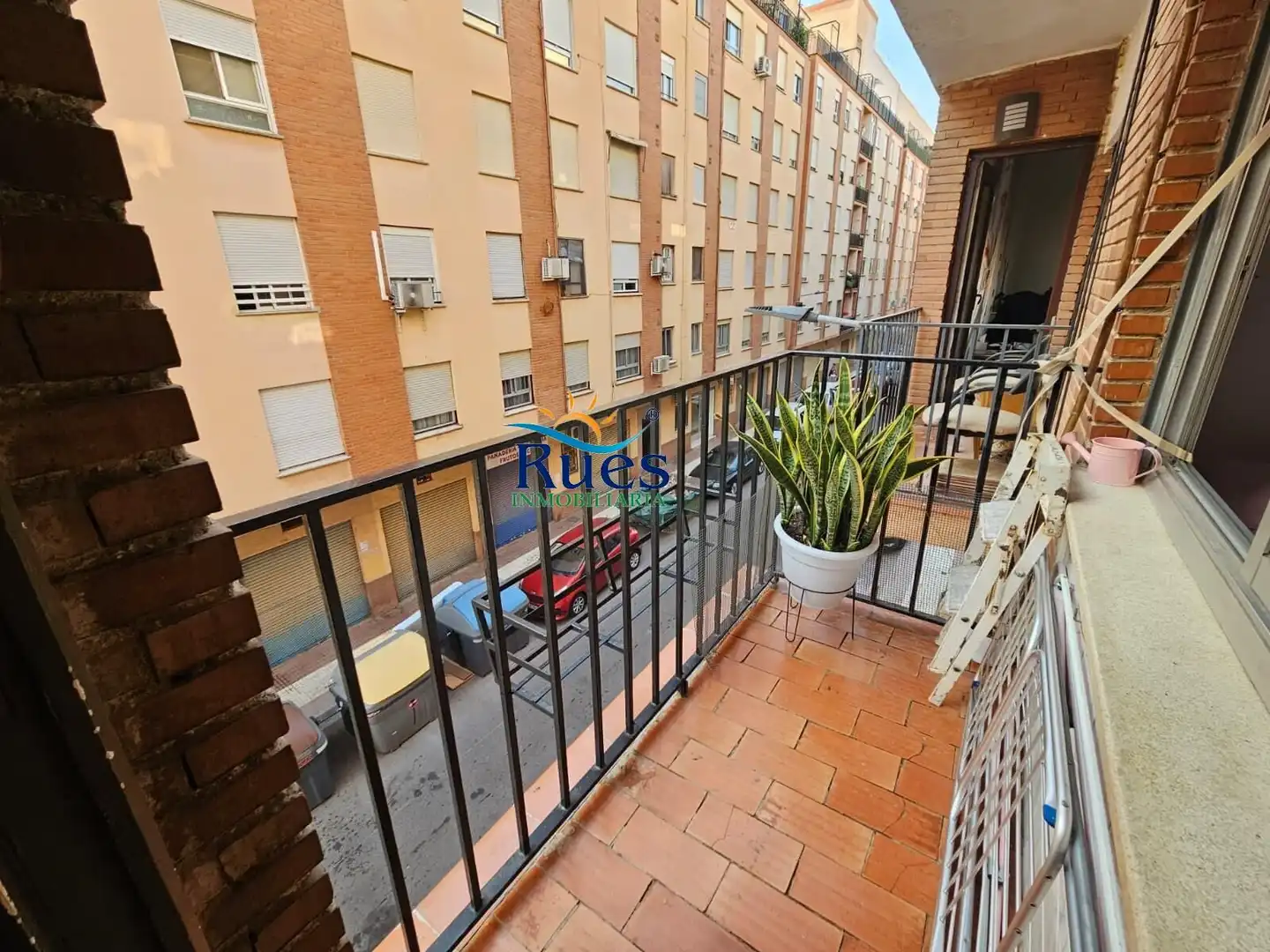 Außenansicht von Wohnung zum Verkauf in Castellón de la Plana / Castelló de la Plana mit Klimaanlage und Balkon