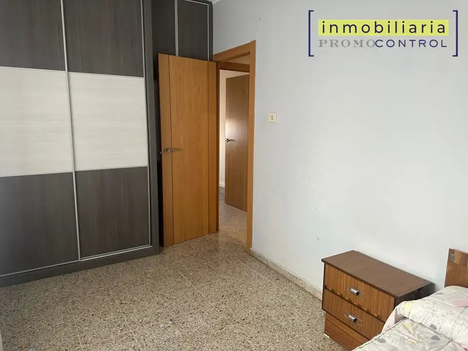 Habitación de Piso en venta en Zuera con Aire acondicionado, Calefacción y Amueblado