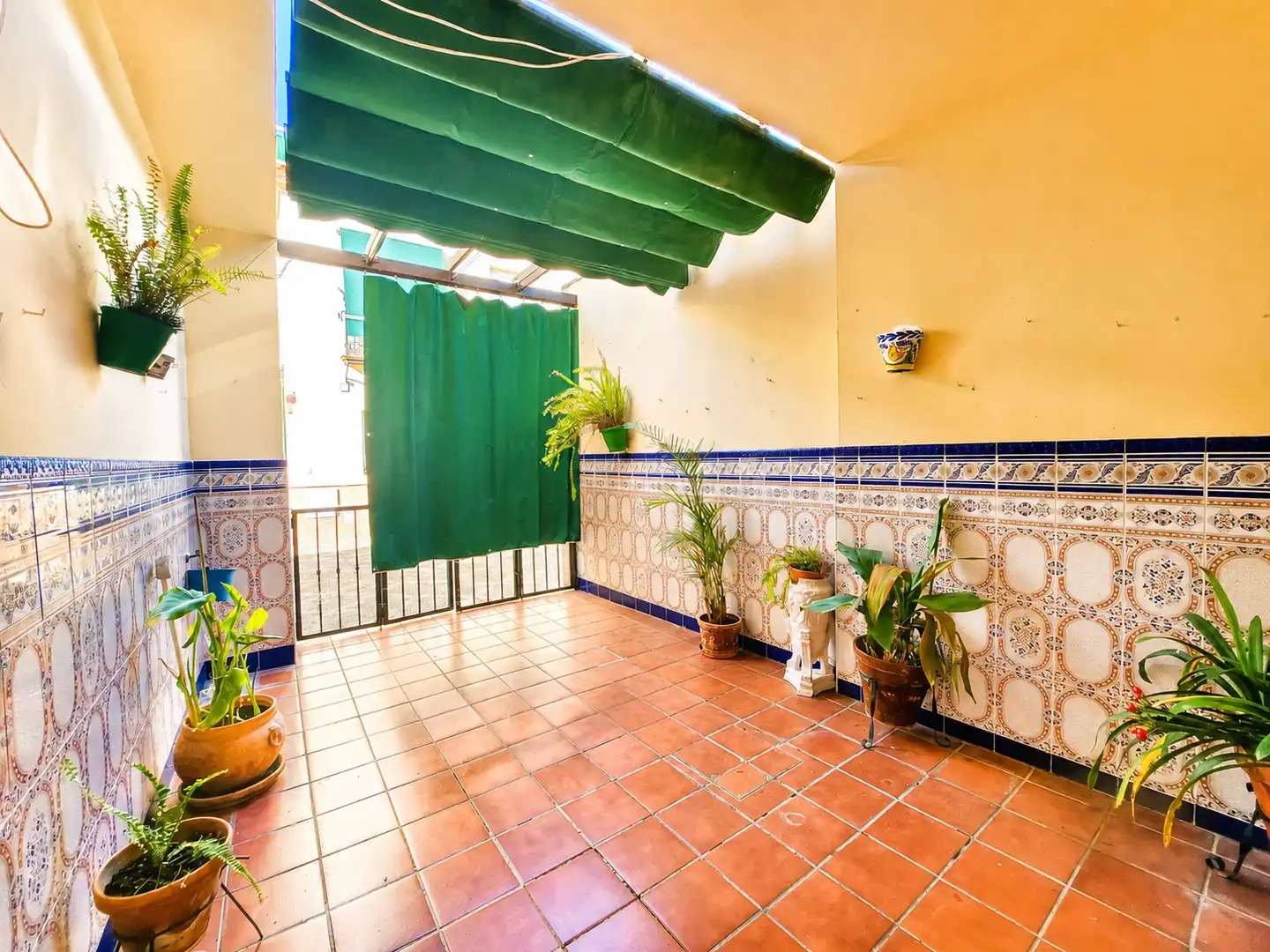 Terrace of Detached homes for sale in Alcalá de Guadaira  with Air Conditioner, Terrace and Storage room