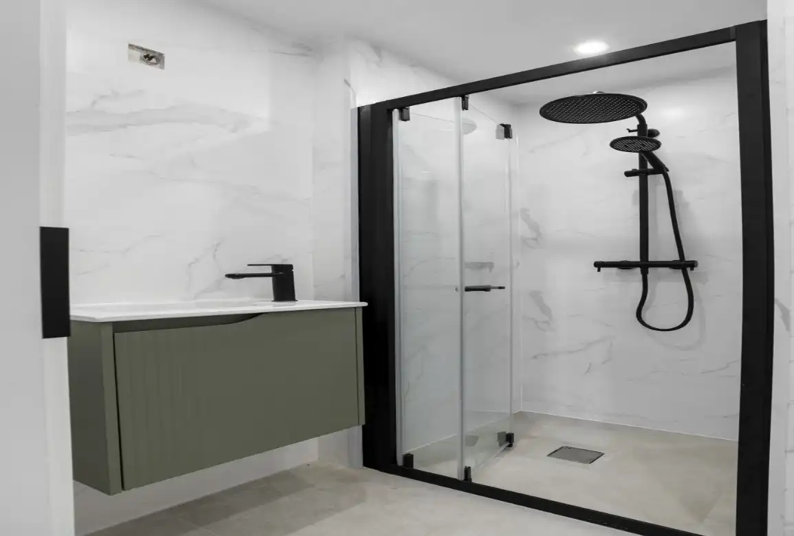Baño de Planta baja en venta en Marbella con Aire acondicionado, Calefacción y Terraza