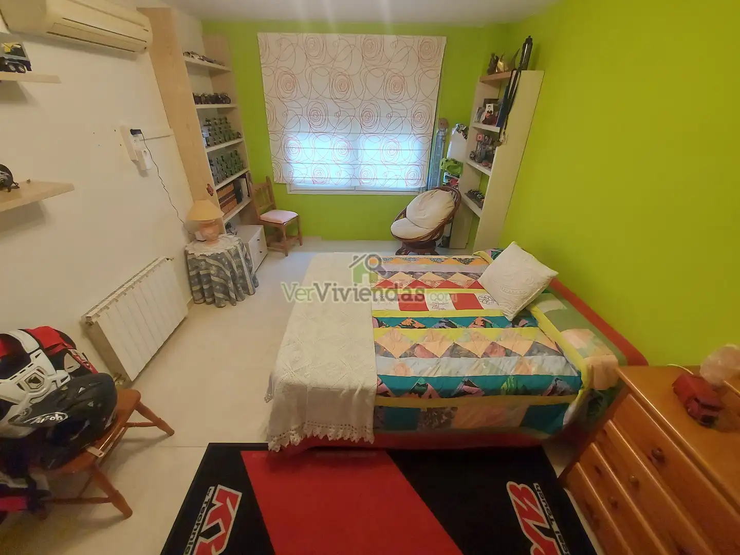 Habitación de Casa adosada en venta en Sant Llorenç d'Hortons con Aire acondicionado, Calefacción y Jardín privado