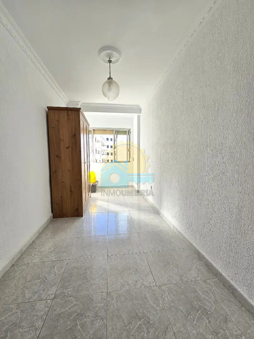 Habitación de Piso en venta en Huelva con Aire acondicionado