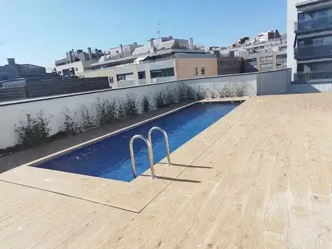 Swimming pool of Flat for rent in L'Hospitalet de Llobregat  with Air Conditioner, Heating and Terrace